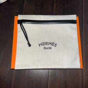 Hermes Pouch